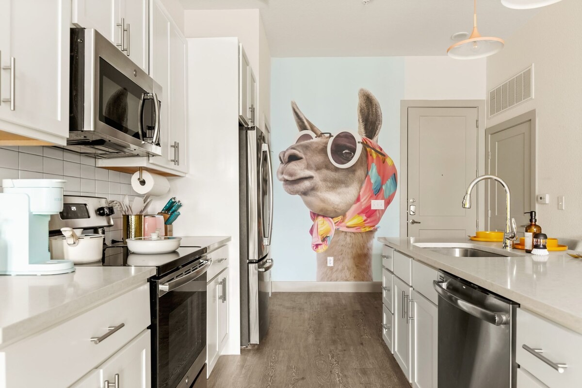 Casa Llama interior photograph 3